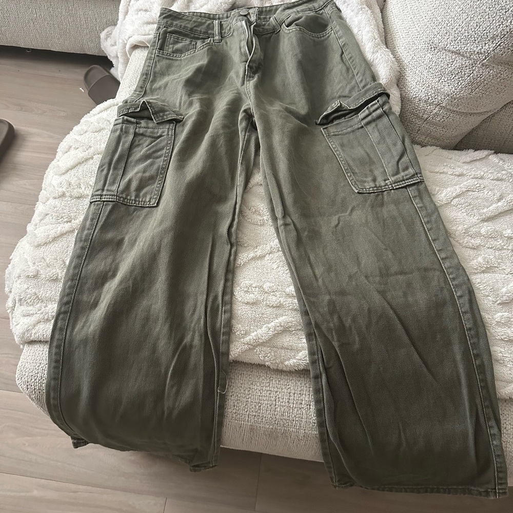 SHEIN Men's Green Cargo Pants